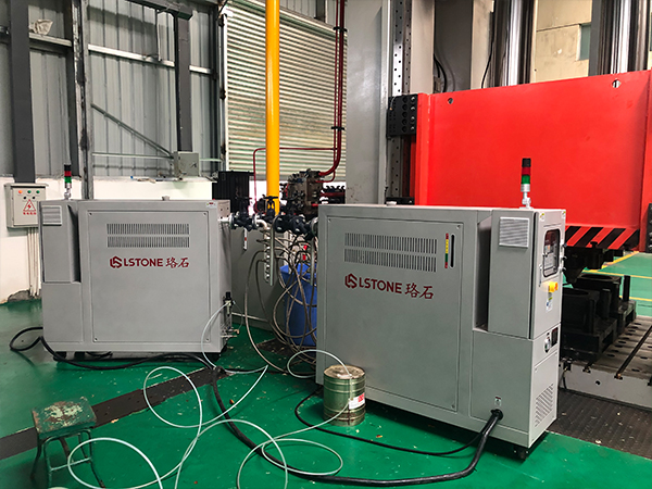 發動機噴管內襯生產，工業用電加熱油爐實力控溫