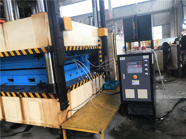 模溫機(jī)溫度降不下來(lái)是什么原因？歐能機(jī)械帶您了解