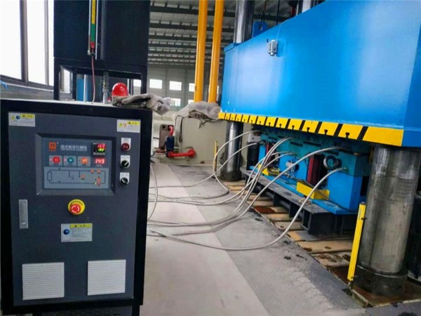 油溫機(jī)在使用之前需要檢查哪些？核實(shí)廠家與機(jī)器