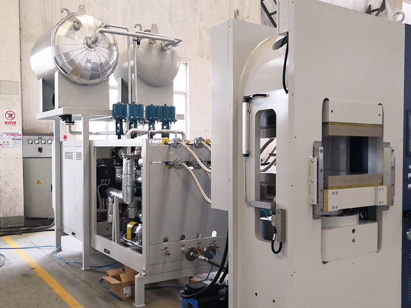 太陽能層壓機導熱油加熱系統「歐能機械」