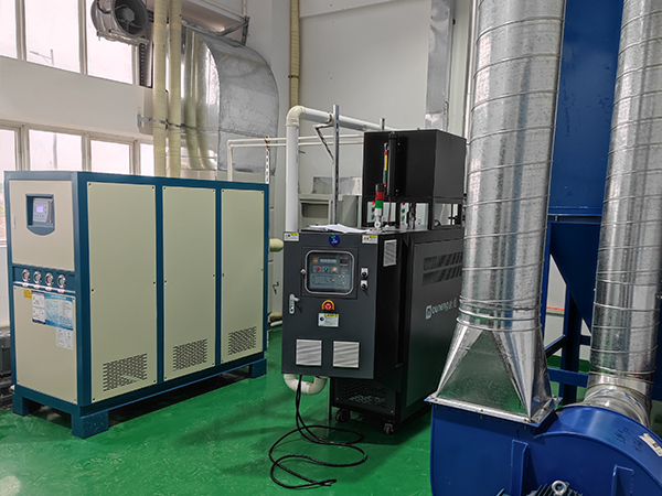 高溫反應釜油溫機控溫，打造高品質產品